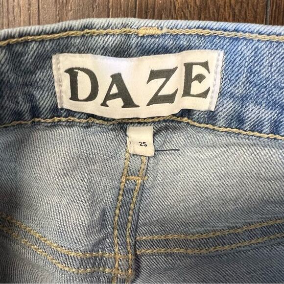 Daze denim go-getter light wash distressed flare jeans SZ 25/0 - Picture 6 of 7